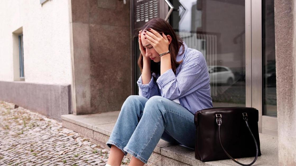 «Дома у свекрови — склизкая жуть, не могу там находиться. Но как отказаться приезжать в гости?» (Психология) «Дома у свекрови — склизкая жуть, не могу там находиться. Но как отказаться приезжать в гости?» (Психология)