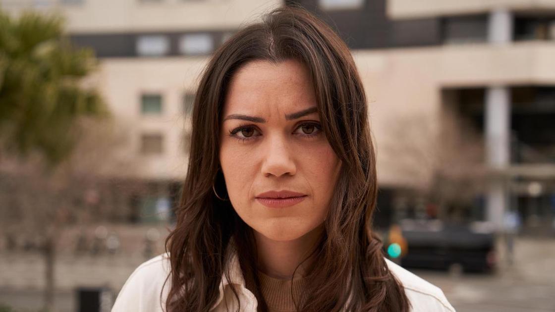 «Муж признался, что испытывает чувства к другой женщине, но и меня любит» (Психология) «Муж признался, что испытывает чувства к другой женщине, но и меня любит» (Психология)