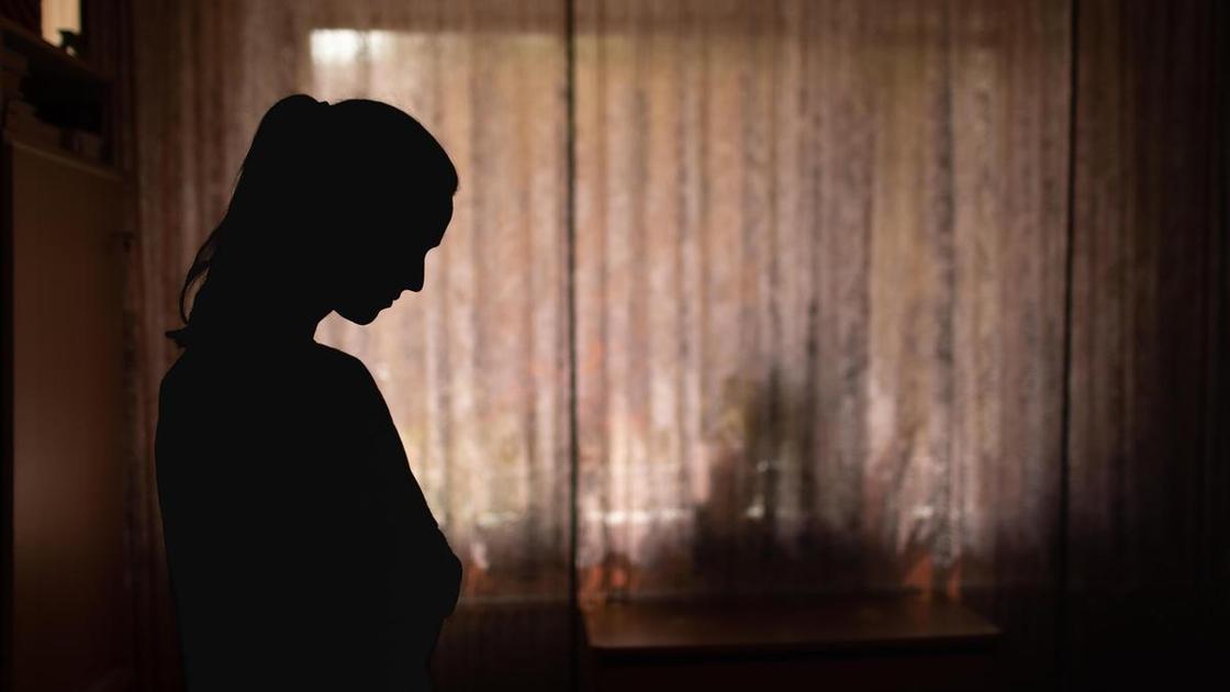 «Через 3 года после смерти мужа меня накрыла сильная злость на него и всех близких» (Психология) «Через 3 года после смерти мужа меня накрыла сильная злость на него и всех близких» (Психология)