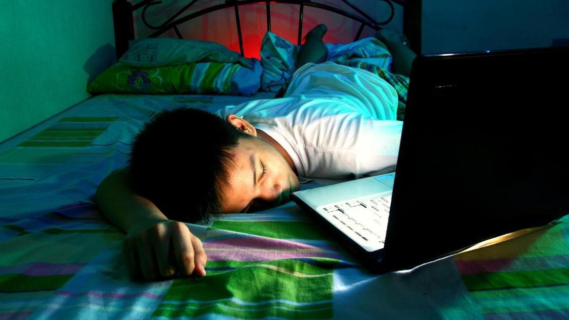 «Боюсь темноты, потому что там монстр» (Психология) «Боюсь темноты, потому что там монстр» (Психология)