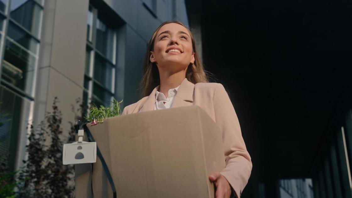 «Мы усвоили, что никаких гарантий в жизни нет»: почему зумеры не держатся за работу (Психология) «Мы усвоили, что никаких гарантий в жизни нет»: почему зумеры не держатся за работу (Психология)