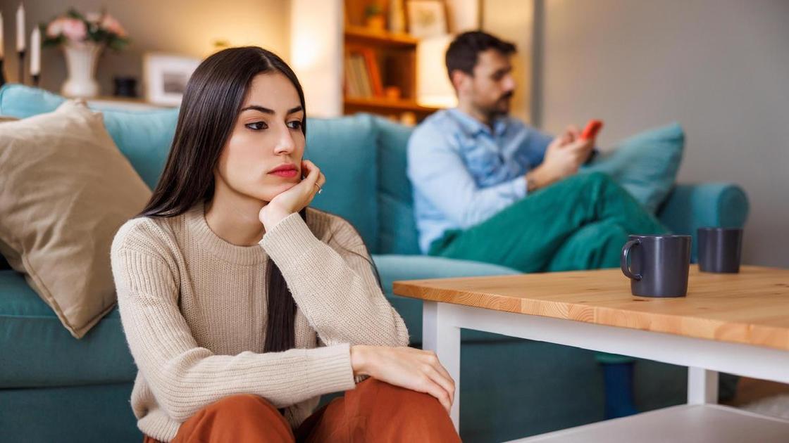 «О чем можно говорить с женой? Ей не хватает разговоров, а мне — тем для них после 10 лет брака» (Психология) «О чем можно говорить с женой? Ей не хватает разговоров, а мне — тем для них после 10 лет брака» (Психология)