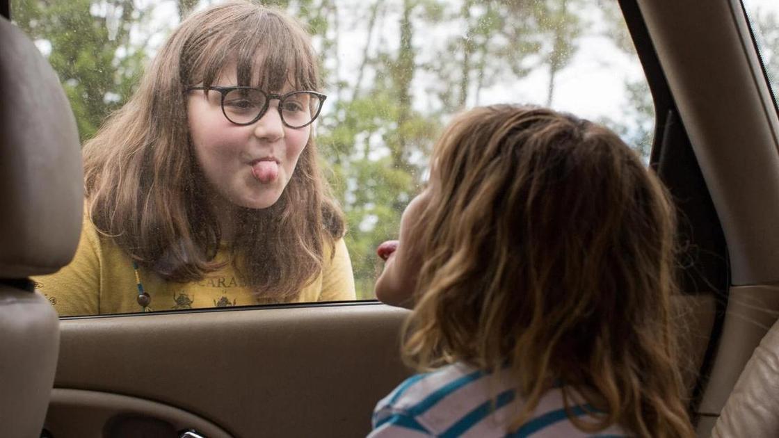 «Именно я стала для бабушки той, кого она хотела сделать правильной»: кадры из детства (Психология) «Именно я стала для бабушки той, кого она хотела сделать правильной»: кадры из детства (Психология)