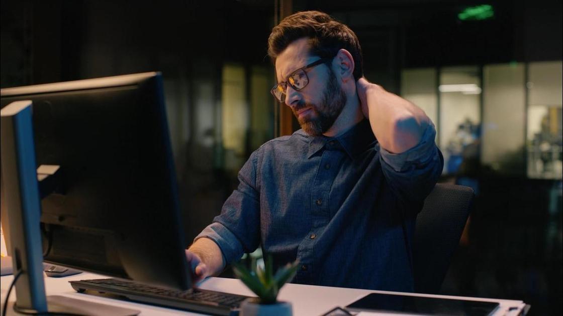 Как и почему изменилось отношение мужчин к работе: сравниваем ситуацию в России и на Западе  (Психология)