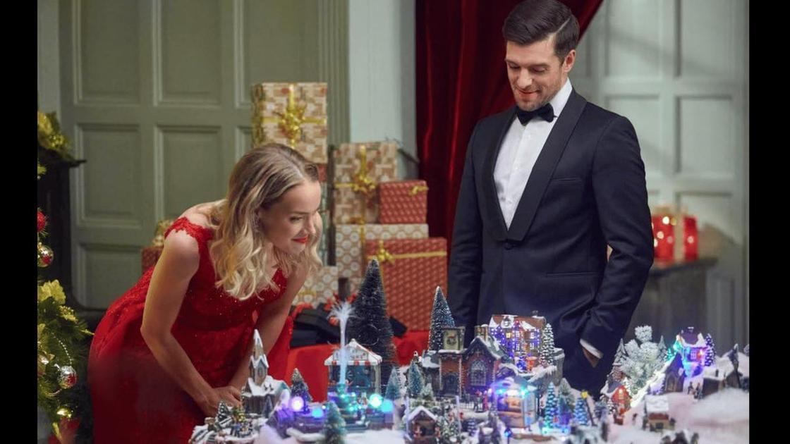 10 уютных фильмов от Hallmark, которые поднимут настроение перед Новым годом  (Психология)