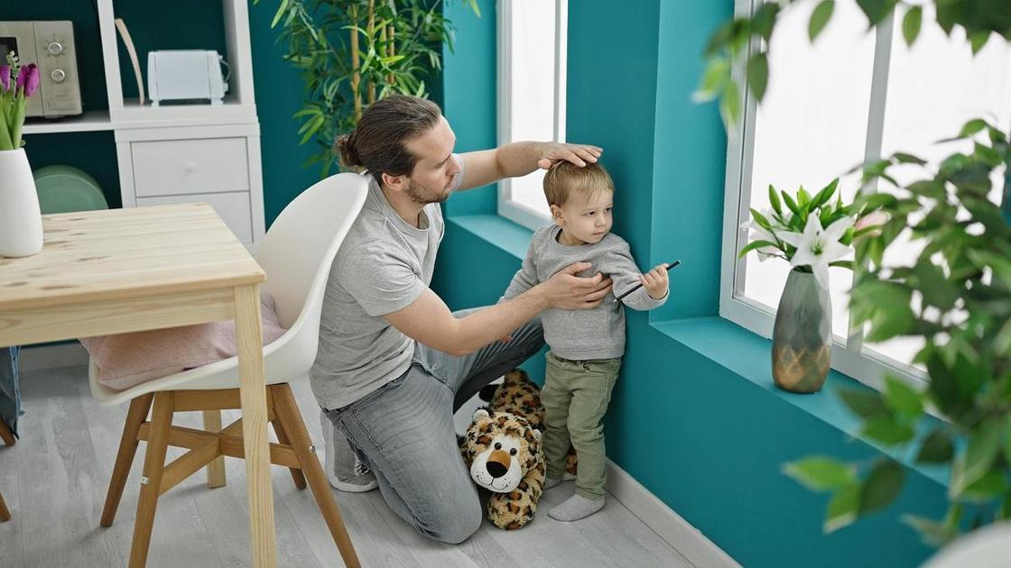 &laquo;Мы так ждали ребенка, а теперь схожу с ума: мой ли он?&raquo;: историю героя комментирует провокативный психолог  (Психология)