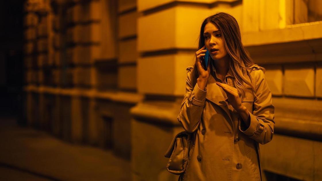 &laquo;Парень винит в своем алкоголизме и угрожает уехать на СВО. Стоит ли спасать эти отношения?&raquo;  (Психология)