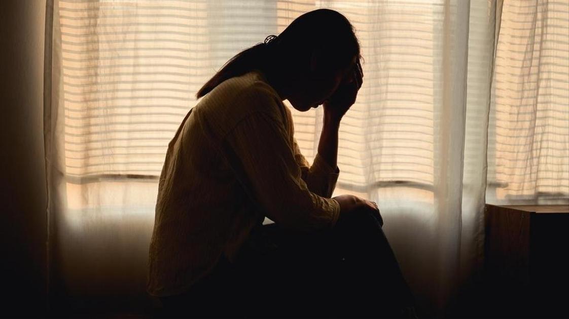 «Когда муж приезжает домой с СВО, он устраивает хаос: может выгнать из дома, если я не надела красивое белье» (Психология) «Когда муж приезжает домой с СВО, он устраивает хаос: может выгнать из дома, если я не надела красивое белье» (Психология)