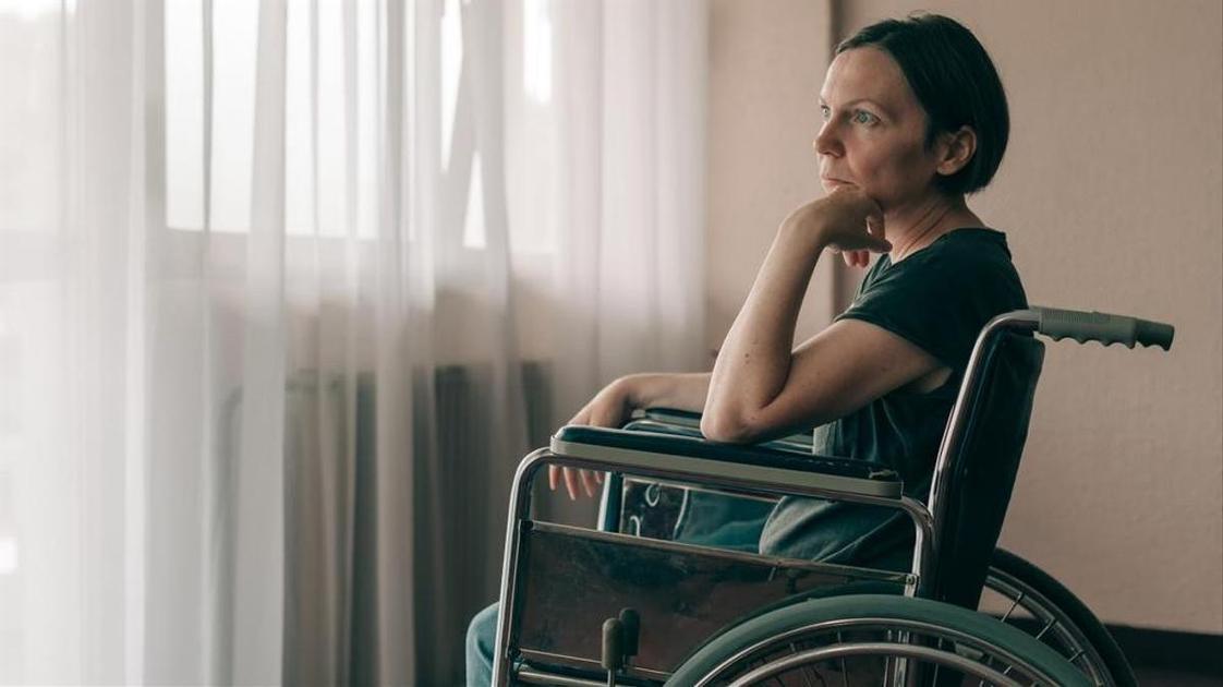 «Я инвалид, осталась совсем одна — и все начало валиться из рук. Как вернуть прежнюю уверенность?» (Психология) «Я инвалид, осталась совсем одна — и все начало валиться из рук. Как вернуть прежнюю уверенность?» (Психология)