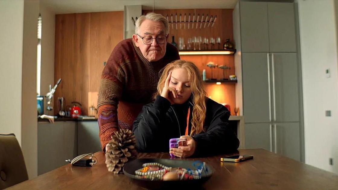 Как разговаривать и работать с зумерами и «альфа», а не бороться с ними (Психология) Как разговаривать и работать с зумерами и «альфа», а не бороться с ними (Психология)