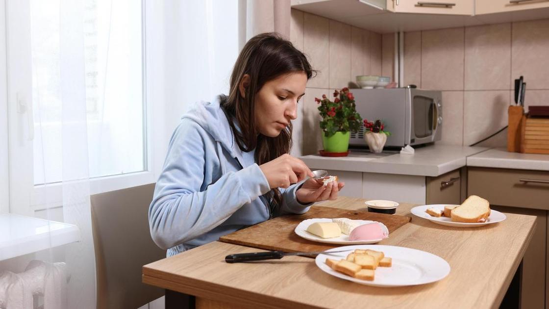 О чем это говорит, если тянет на сладкое, на горькое, соленое либо кислое?  (Психология)