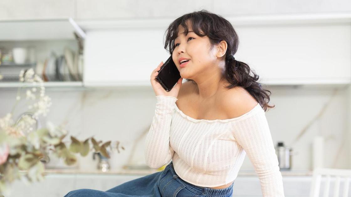 &laquo;После секса парень не утратил интерес. Что делать? Он русский, я казашка. Ему 22, мне 29&raquo;  (Психология)