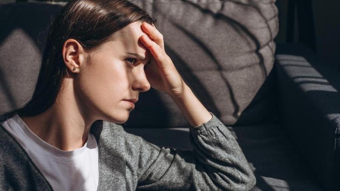 &laquo;Перед свадьбой начала изменять мужу с его другом. Он узнал и простил меня, но я так и продолжила вести двойную жизнь. Как сделать выбор?&raquo;  (Психология)