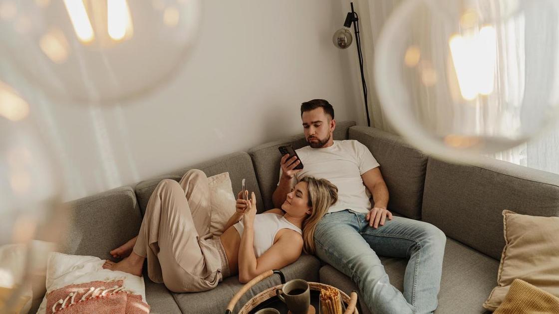 Как справиться с упреками мужа по поводу внешнего вида дома и на работе (Психология) Как справиться с упреками мужа по поводу внешнего вида дома и на работе (Психология)