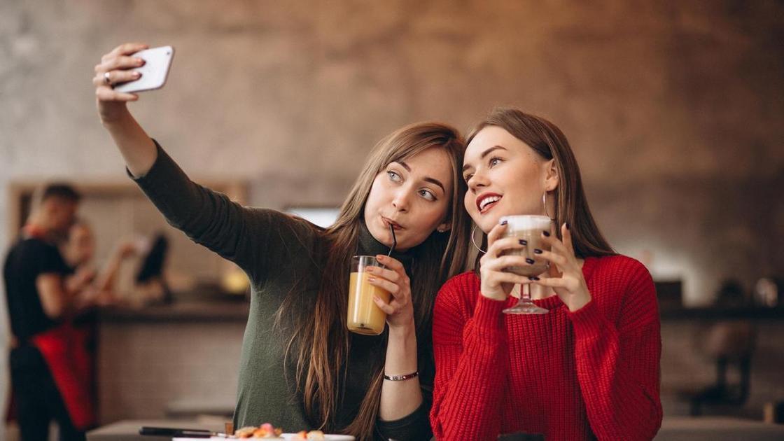 «Увидимся в другой раз?»: почему дружба для зумеров — слишком дорогое удовольствие (Психология) «Увидимся в другой раз?»: почему дружба для зумеров — слишком дорогое удовольствие (Психология)